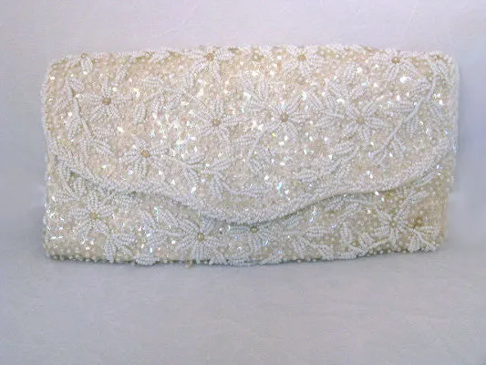 * GORGEOUS VINTAGE SPARKLING BEADS, PEARLS & SEQUIN CLUTCH EVENING BAG - MADE IN HONG KONG