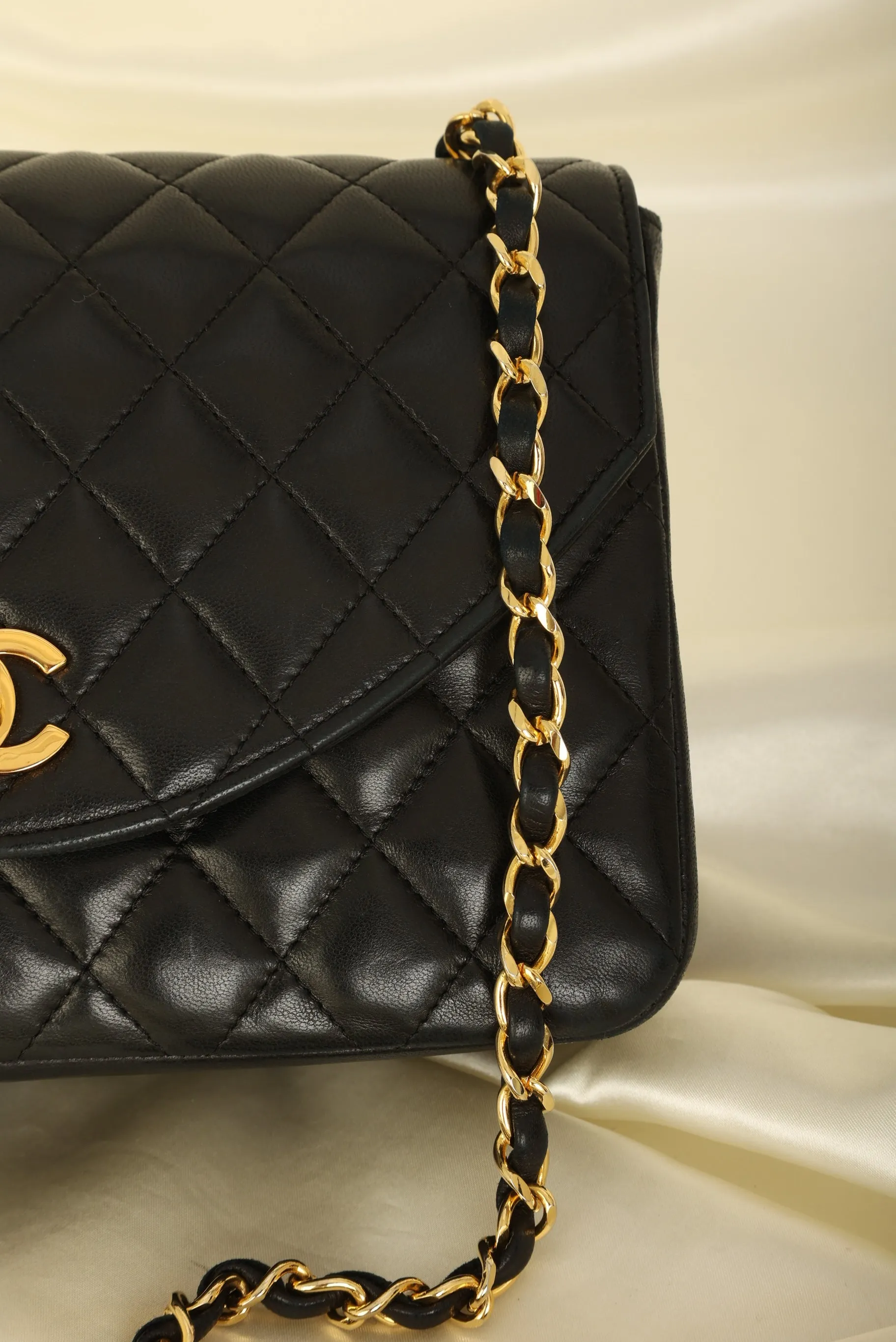 Chanel 1989 Lambskin Single Flap