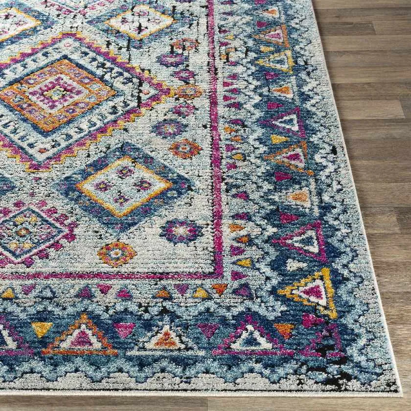 Puelderrna Updated Traditional Area Rug