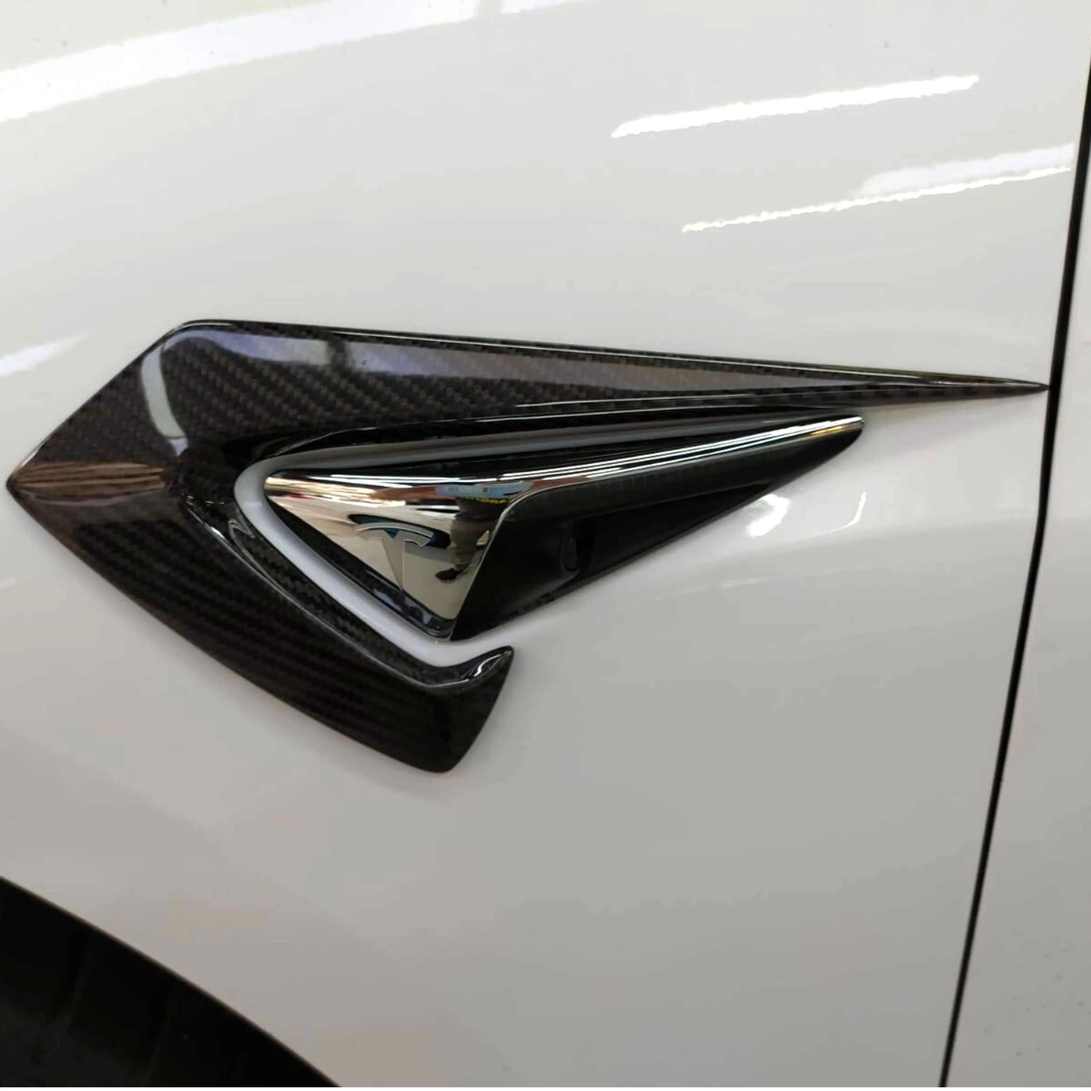 Tesla Model 3 Side Fender Trims - Real Carbon Fiber Exterior Mods 2017-2022