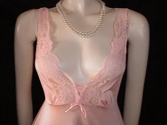 *VINTAGE OLGA RARE STYLE LACEY NIGHTGOWN IN RIO SAMBA